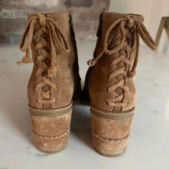 UGG Corinne Suede Boot Chestnut Size 9-SH08 - Picture 2 of 14